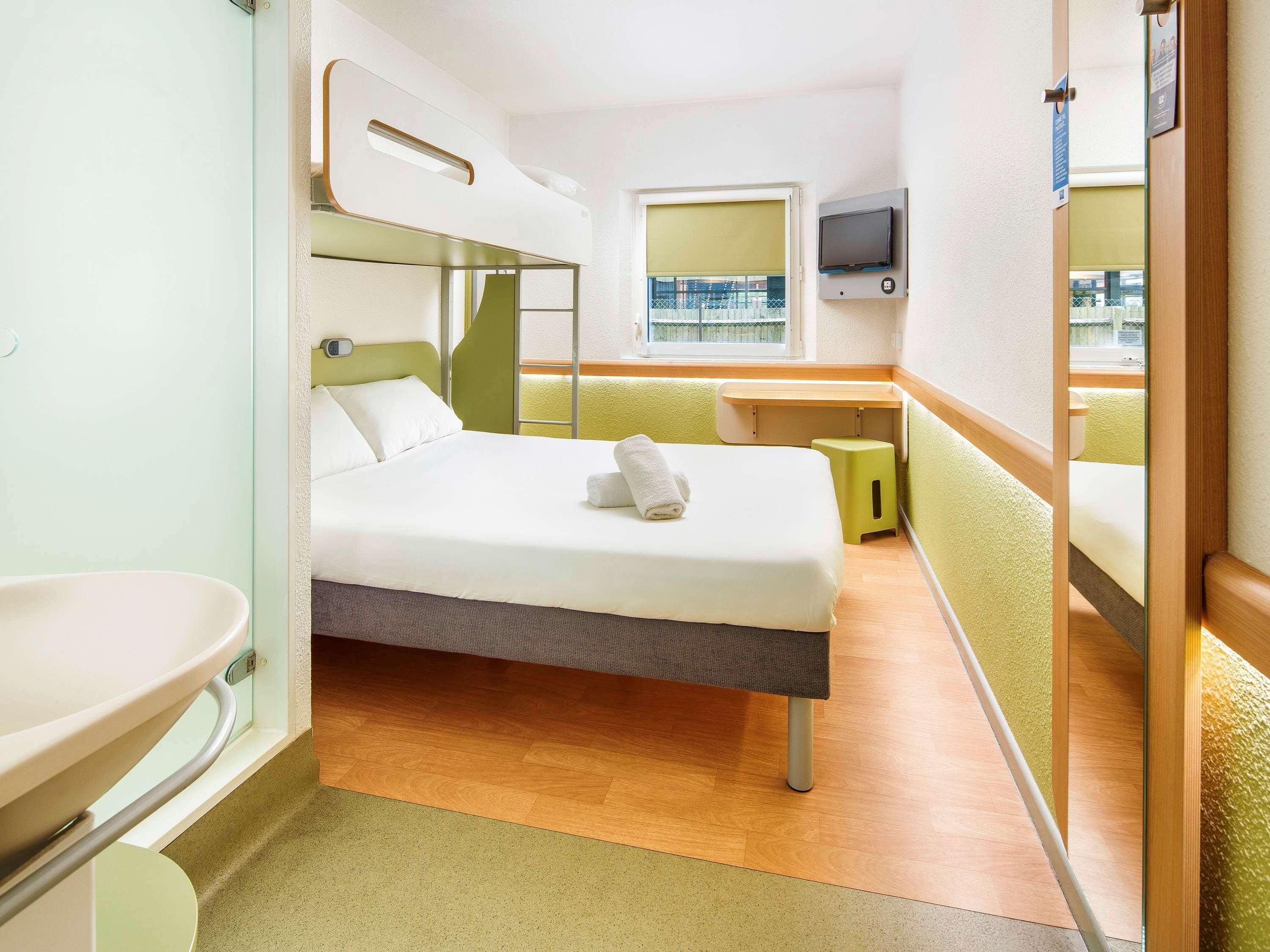 Ibis Budget Southampton Centre Экстерьер фото