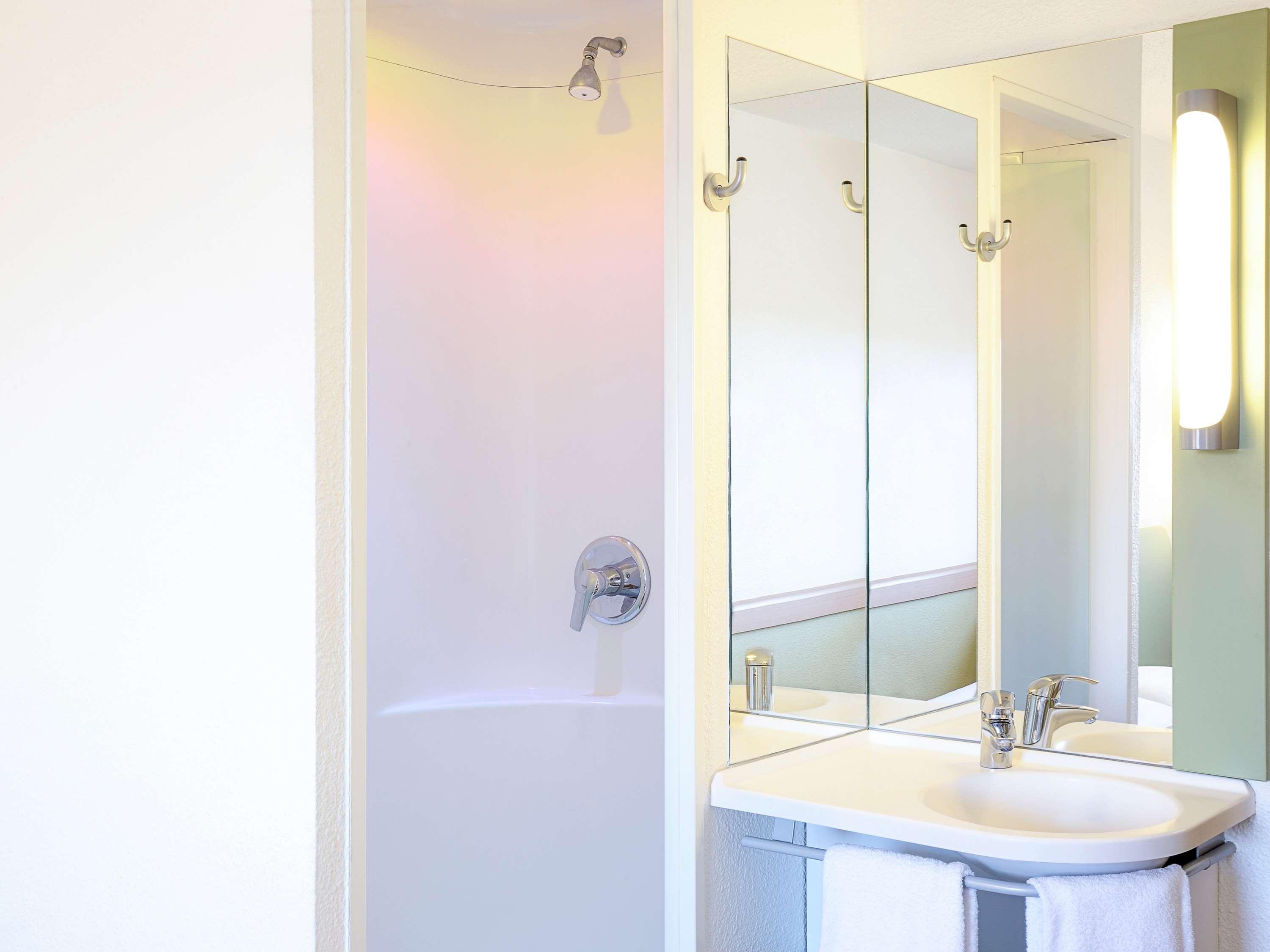 Ibis Budget Southampton Centre Экстерьер фото