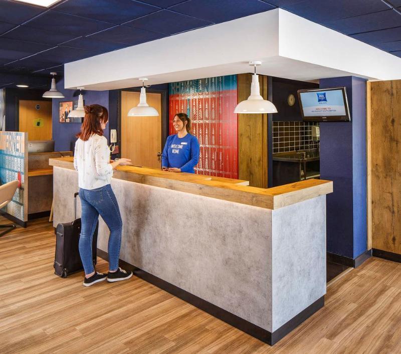 Ibis Budget Southampton Centre Экстерьер фото
